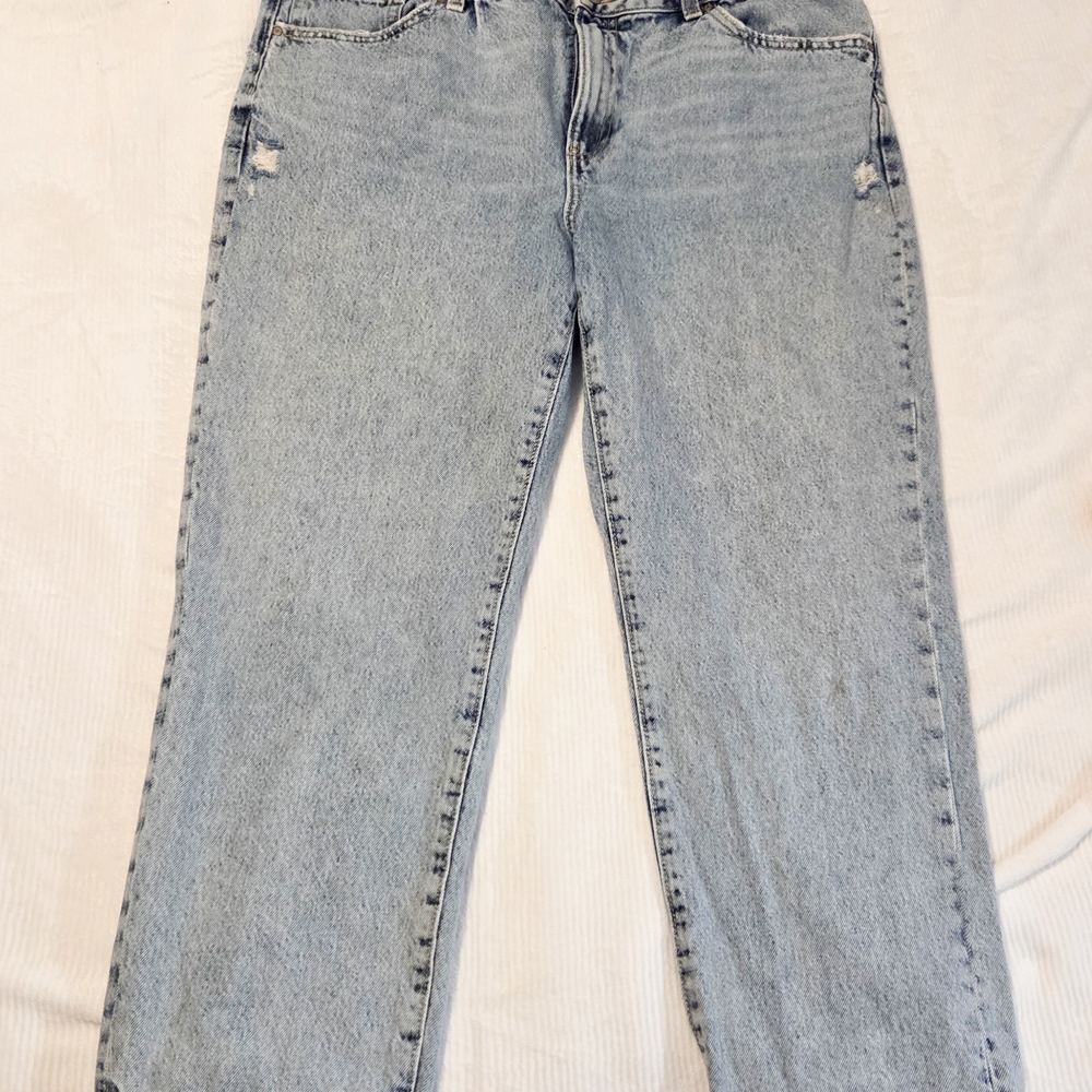 Light Blue Denim Jeans - Picture 2 of 6